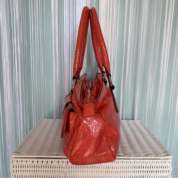 Patent Coral Guess Bag and Matching Wallet Set - Picture 4 of 17